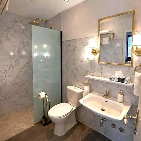 Roemerkessel Anno 1302 Hotel Fuchstal